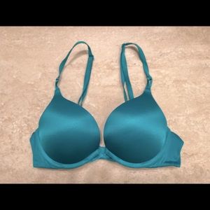 Victoria’s Secret Bombshell Plunge Bra